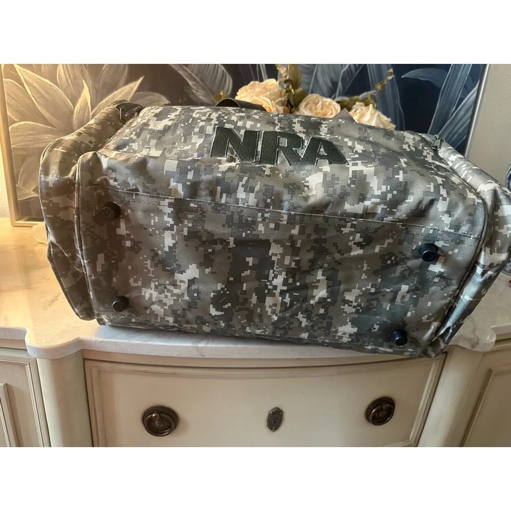 NRA camo‎ duffle bag w/o Strap 18in X 10in NWOT